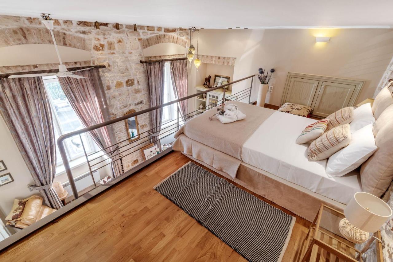Апартаменты Mouragia Loft - Waterfront Old Corfu Town Экстерьер фото