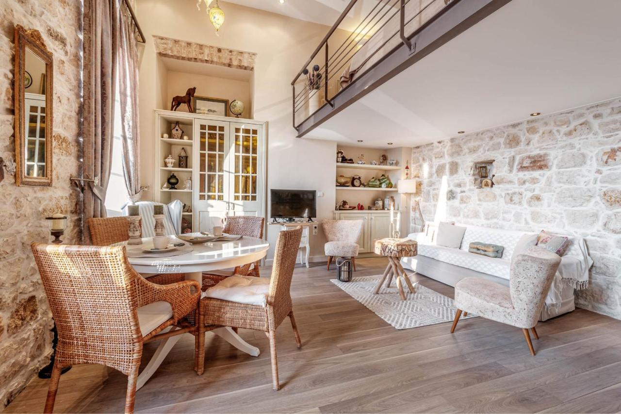 Апартаменты Mouragia Loft - Waterfront Old Corfu Town Экстерьер фото